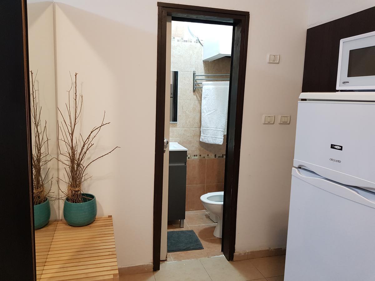 דירות רוטשילד Petach Tikva Habitación foto